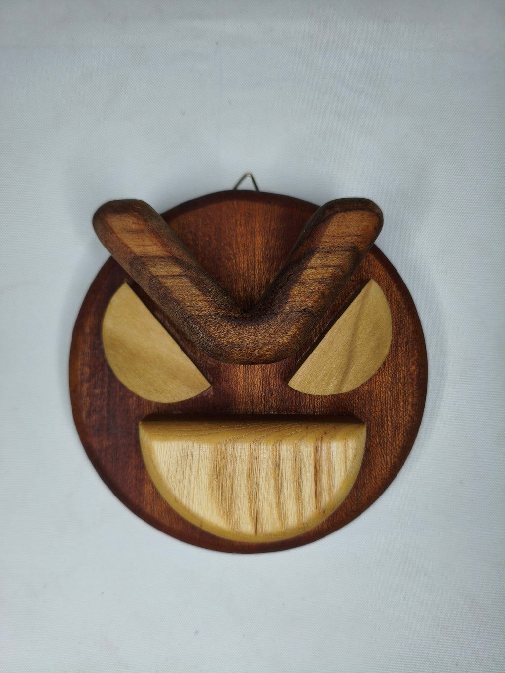 Maschera Tribale Emoji – Wall Art in Legni Misti Artigianale
